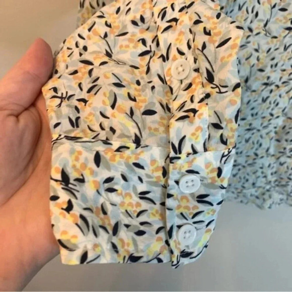 Equipment 100% Silk Printed Long Sleeve Button Up Shirt  Blouse M - Picture 9 of 10